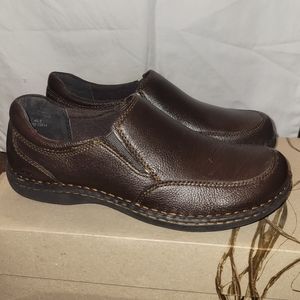 Women's B.O.C. Leather Loafers 9M NIB